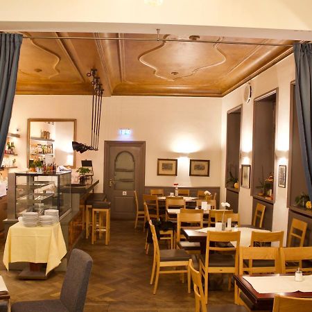 Cafe & Hotel Knoesel Heidelberg Exterior photo